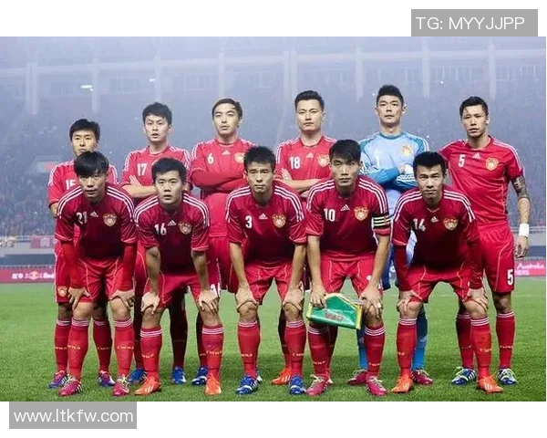 南京足球队在世界杯预选赛中的奋勇拼搏与辉煌成就回顾 南京足球队在世界杯预选赛中的奋勇拼搏与辉煌成就回顾