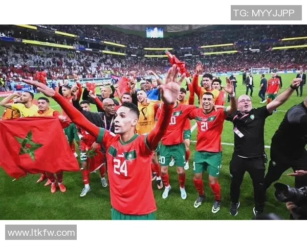 足球明星在世界杯赛场上的巅峰对决与精彩瞬间回顾 足球明星在世界杯赛场上的巅峰对决与精彩瞬间回顾